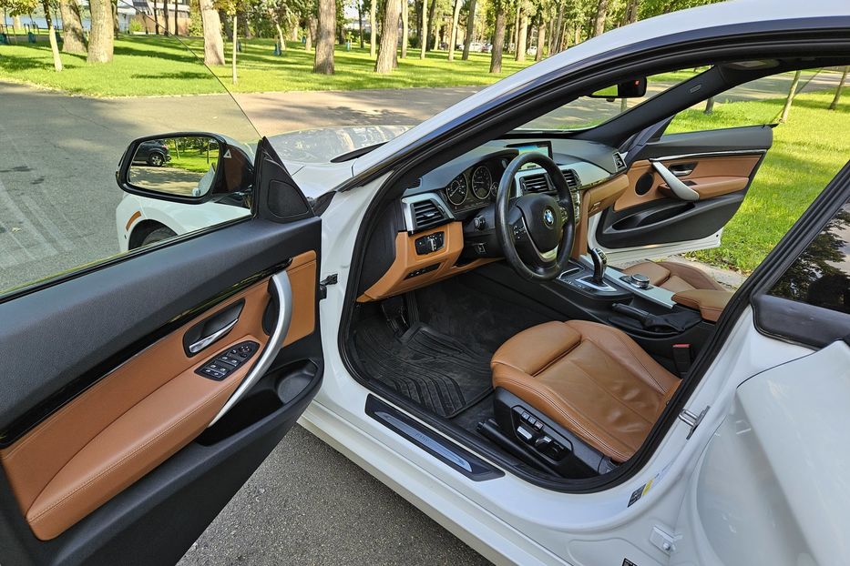 Продам BMW 3 Series GT xDrive 2017 года в Киеве