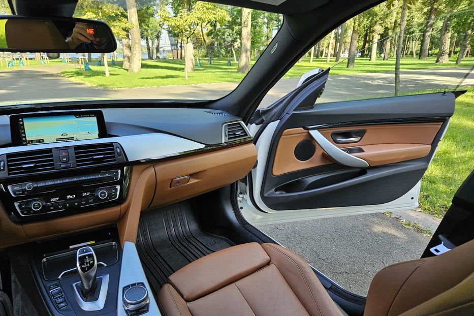 Продам BMW 3 Series GT xDrive 2017 года в Киеве