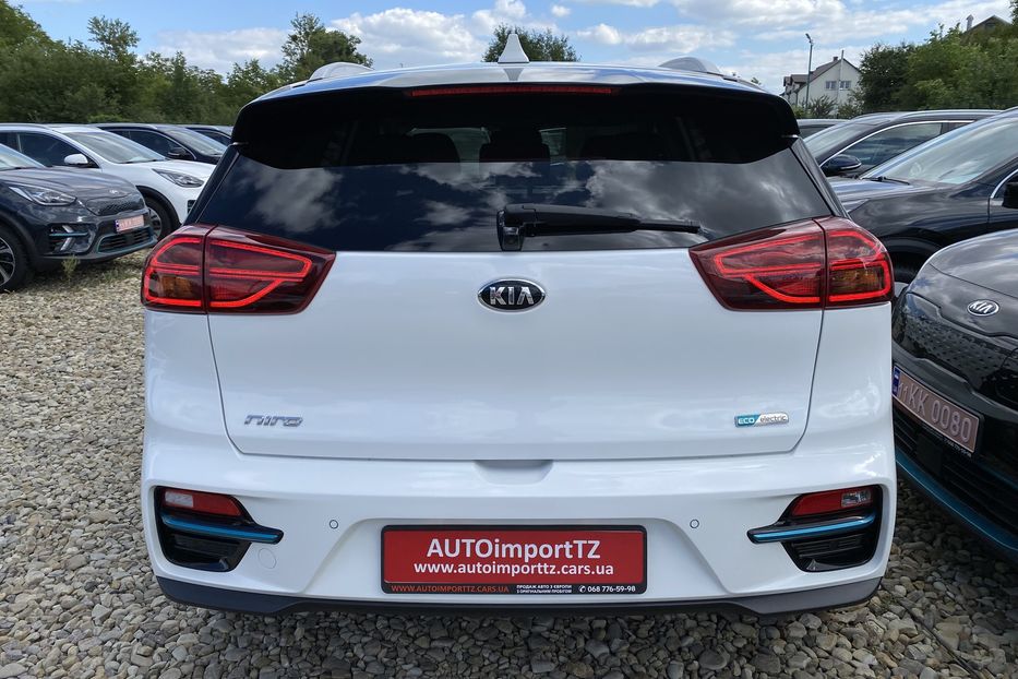 Продам Kia Niro 64 кВт Макс. ЗАРЕЗЕРВОВАНО 2021 года в Львове