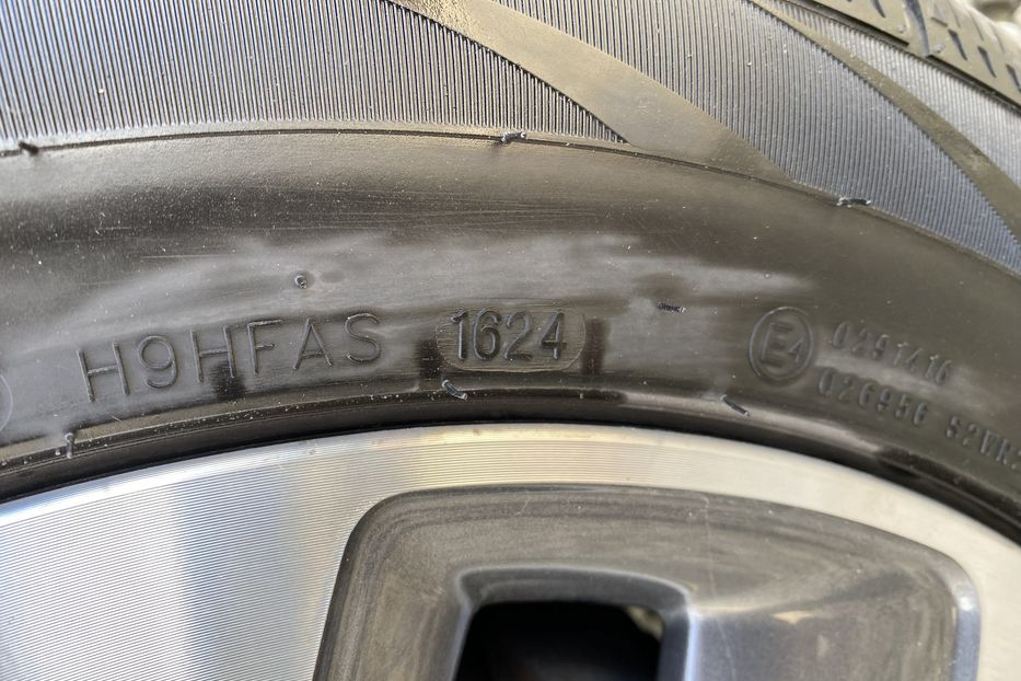 Продам Kia Niro 64 кВт Макс. ЗАРЕЗЕРВОВАНО 2021 года в Львове
