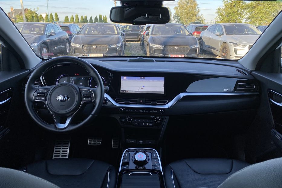 Продам Kia Niro 64 кВт Макс. ЗАРЕЗЕРВОВАНО 2021 года в Львове