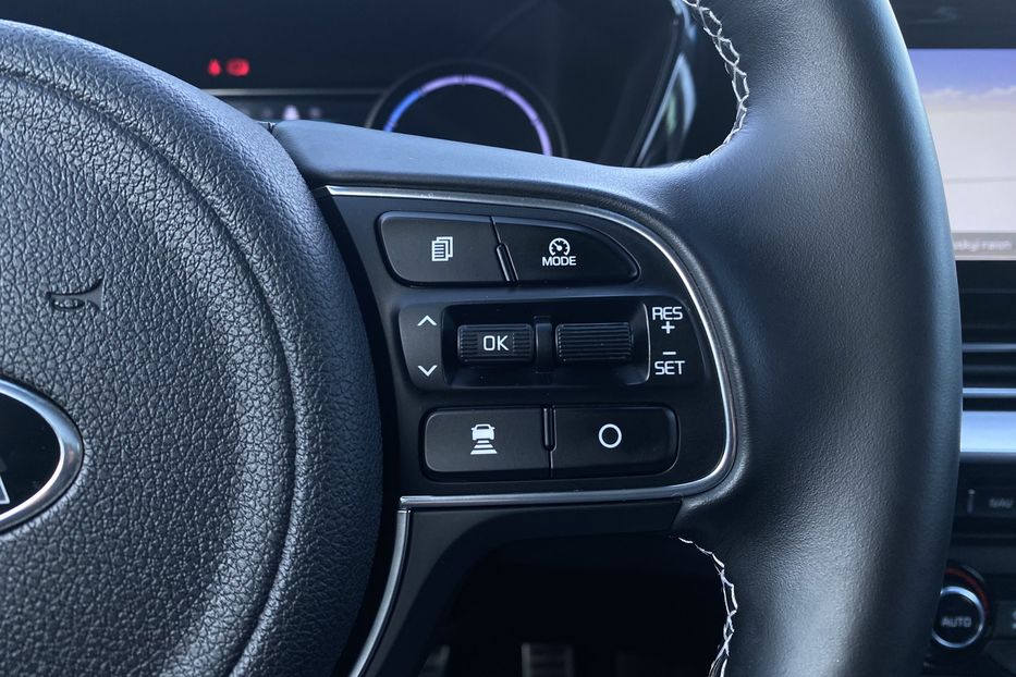 Продам Kia Niro 64 кВт Макс. ЗАРЕЗЕРВОВАНО 2021 года в Львове