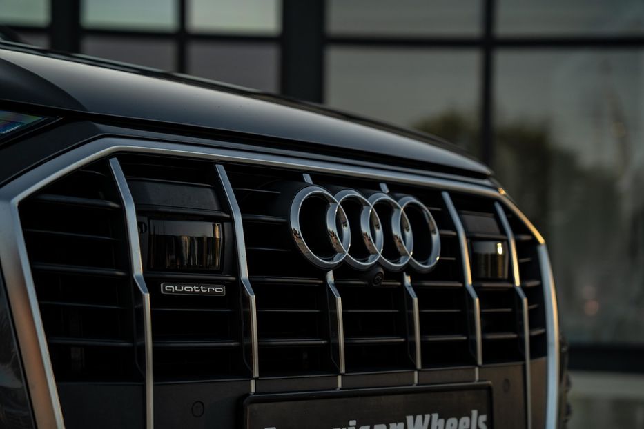 Продам Audi Q7 Premium Plus 2021 года в Черновцах