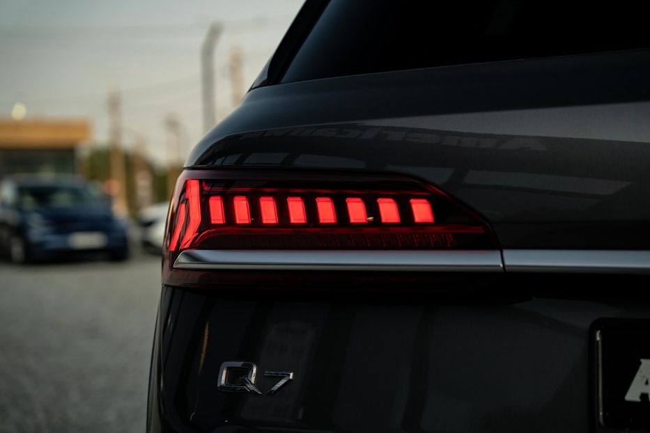 Продам Audi Q7 Premium Plus 2021 года в Черновцах