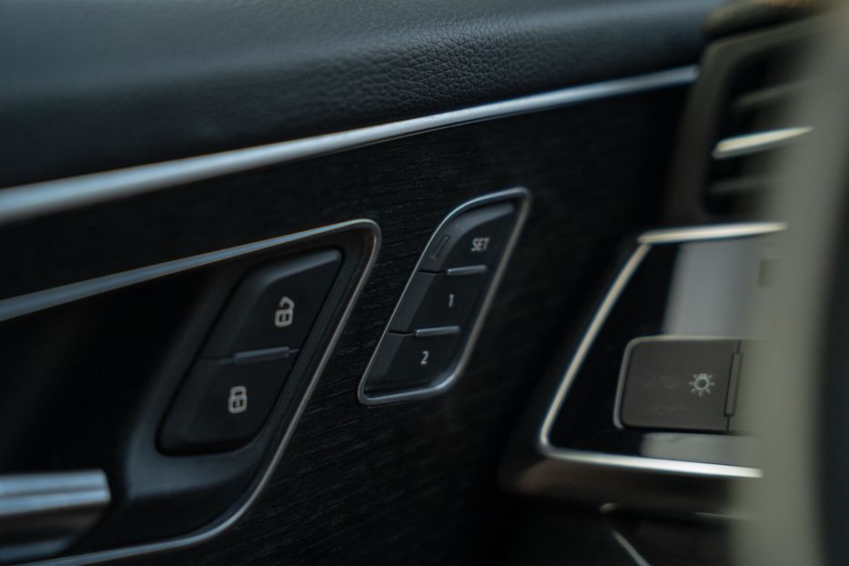 Продам Audi Q7 Premium Plus 2021 года в Черновцах