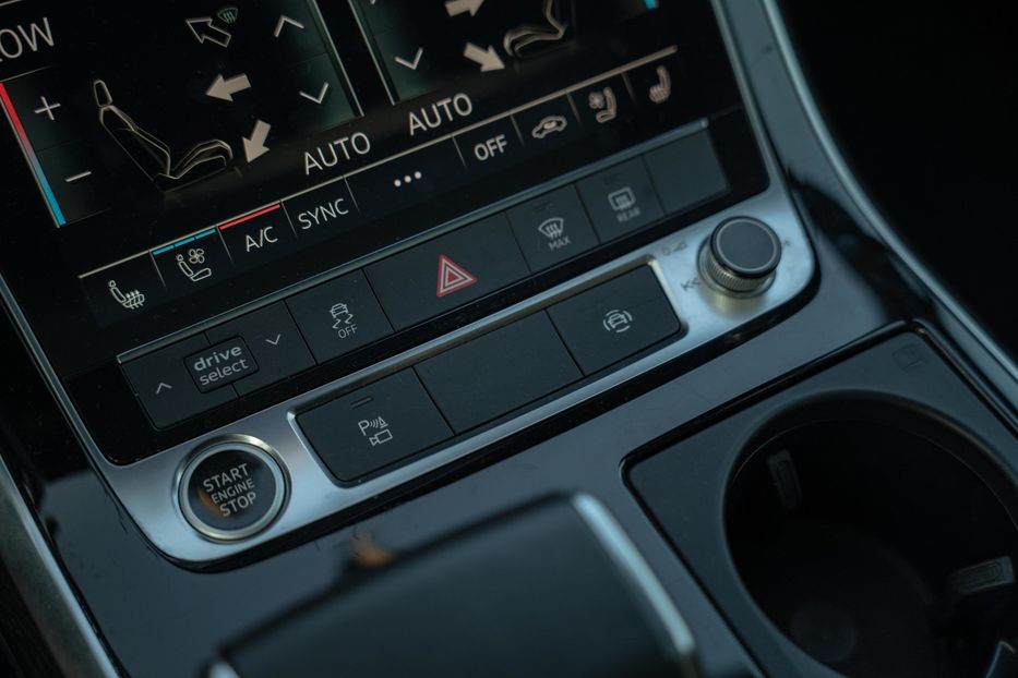 Продам Audi Q7 Premium Plus 2021 года в Черновцах