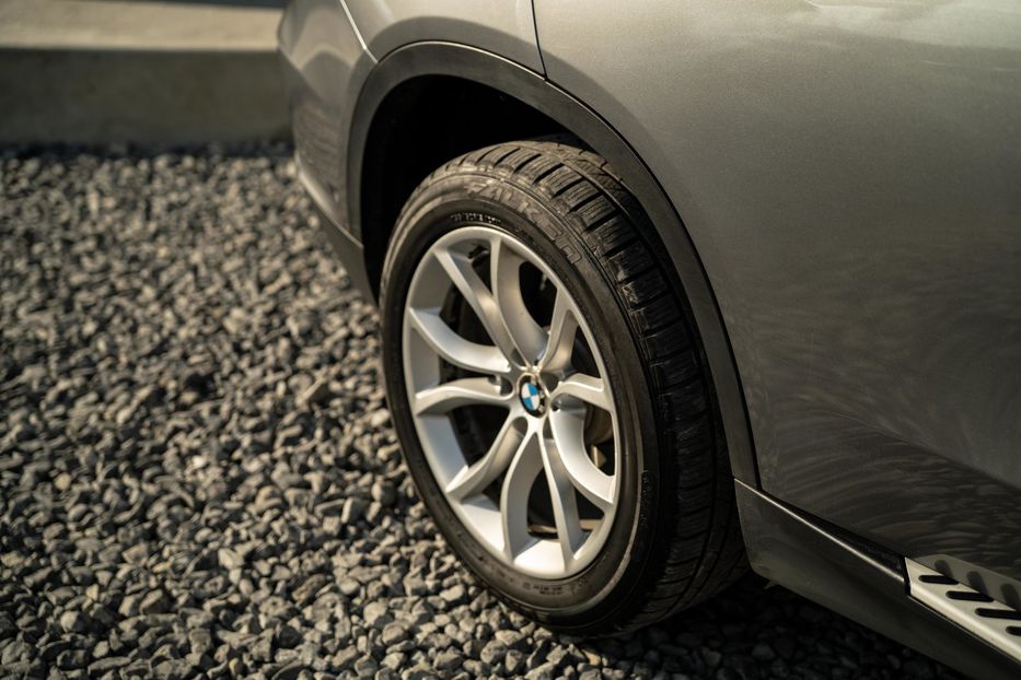 Продам BMW X5 2015 года в Черновцах