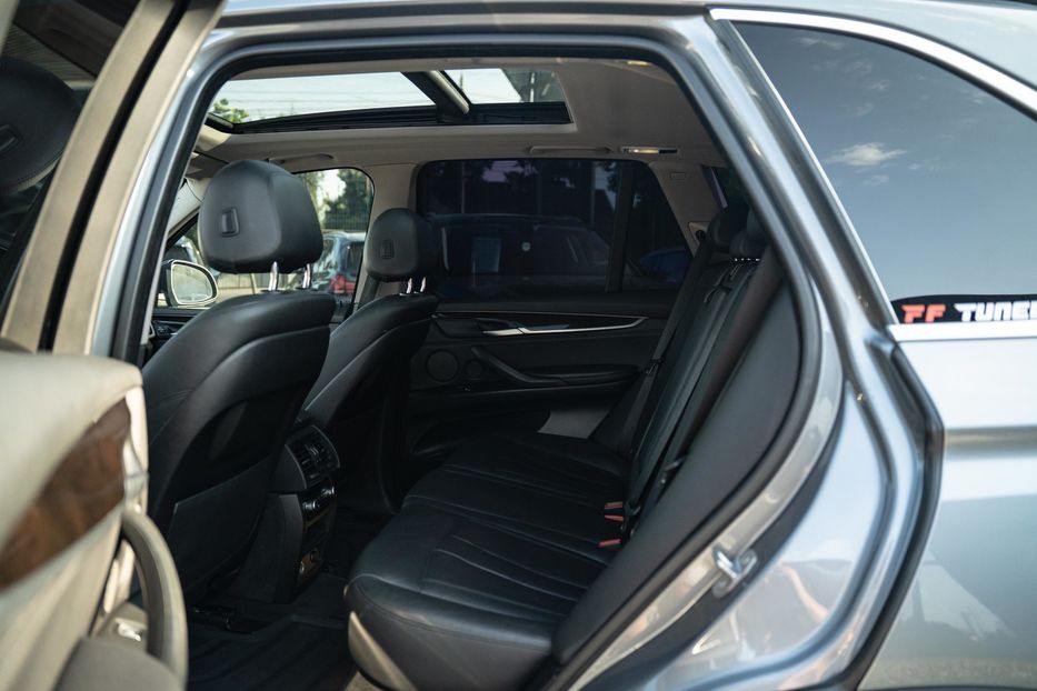 Продам BMW X5 2015 года в Черновцах