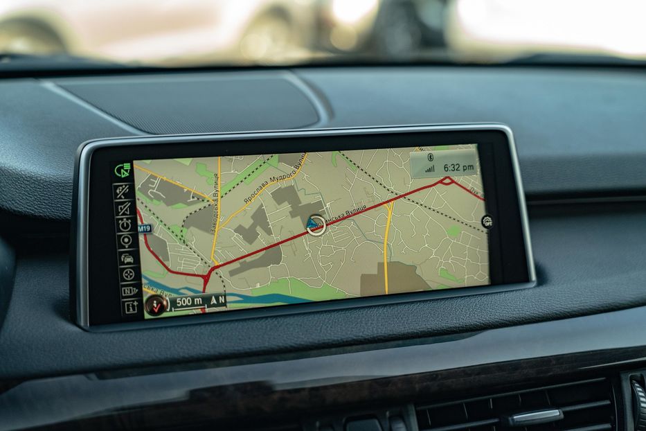 Продам BMW X5 2015 года в Черновцах