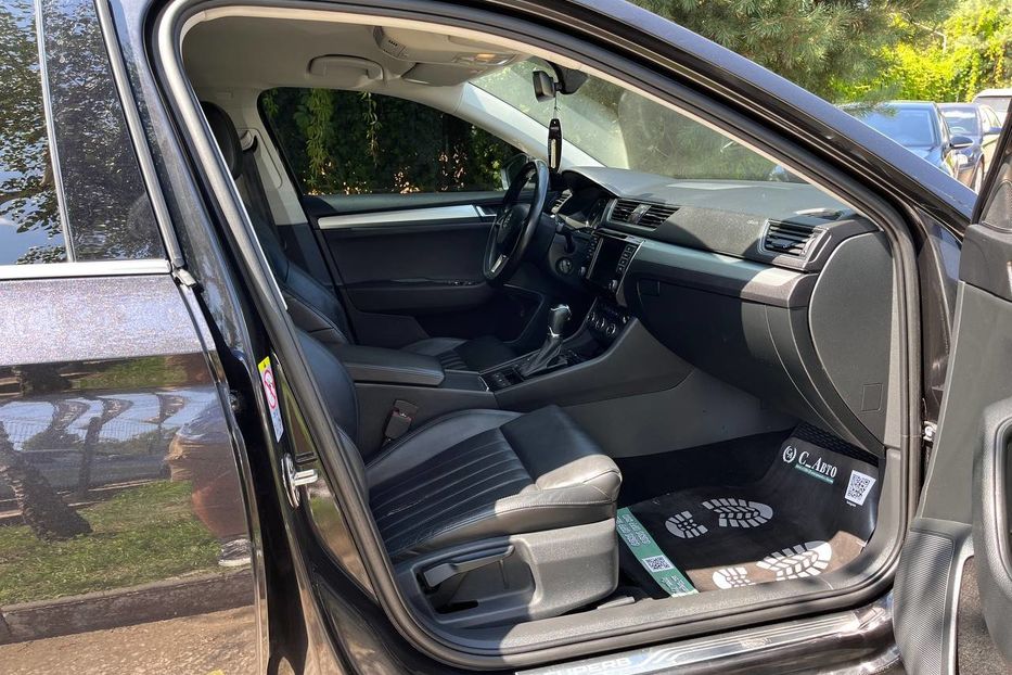 Продам Skoda Superb 2017 года в Черновцах