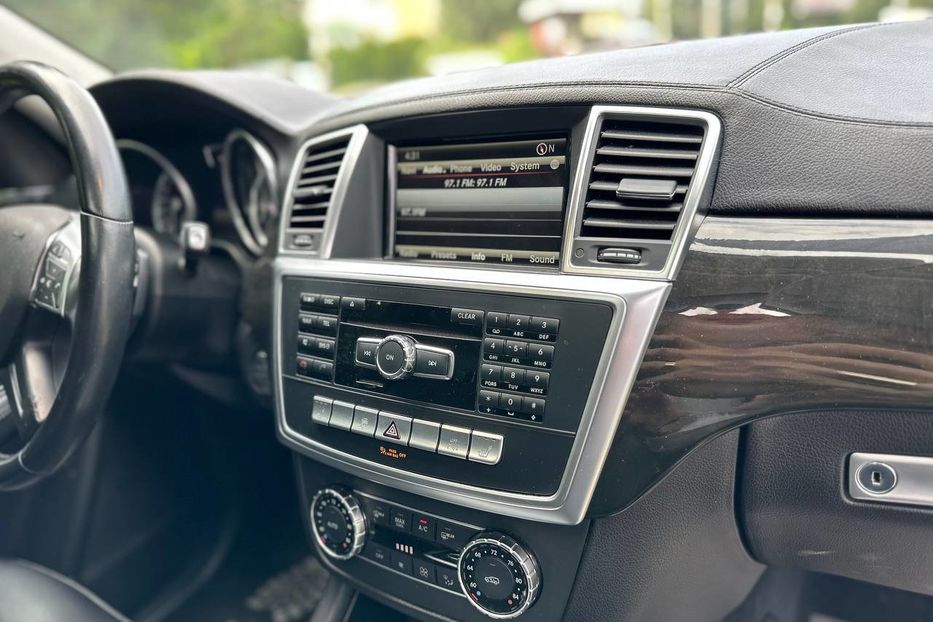 Продам Mercedes-Benz GL-Class 350 2016 года в Черновцах