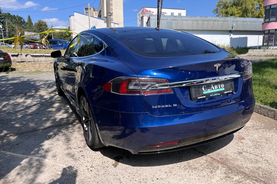 Продам Tesla Model S 2018 года в Черновцах