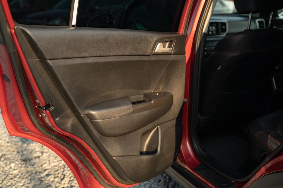 Продам Kia Sportage 2018 года в Черновцах