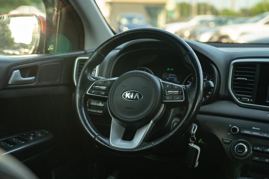 Продам Kia Sportage 2018 года в Черновцах