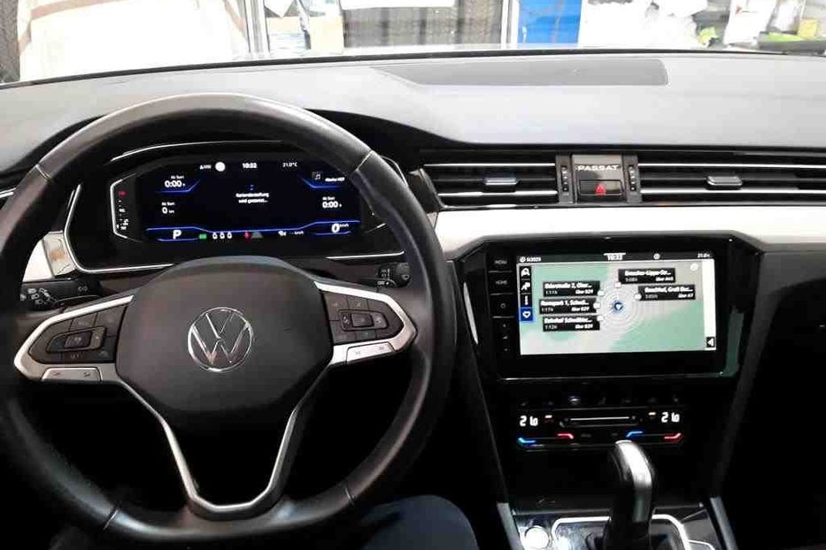 Продам Volkswagen Passat B8 110kw Рідна фарба v8174 2022 года в Луцке