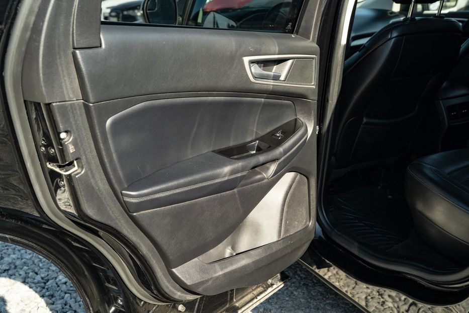 Продам Ford Edge SEL 2018 года в Черновцах