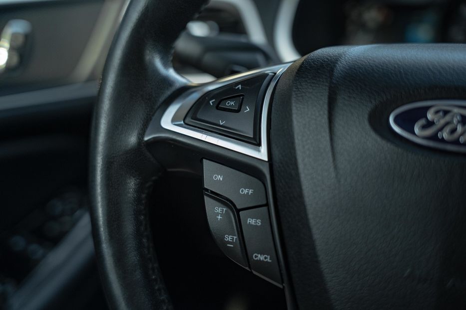 Продам Ford Edge SEL 2018 года в Черновцах