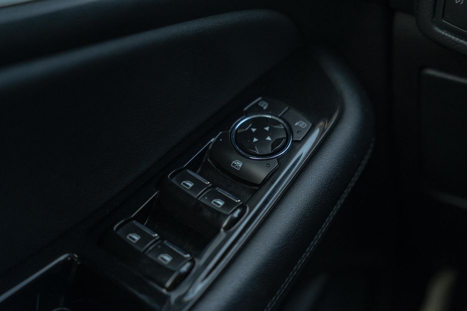 Продам Ford Edge SEL 2018 года в Черновцах