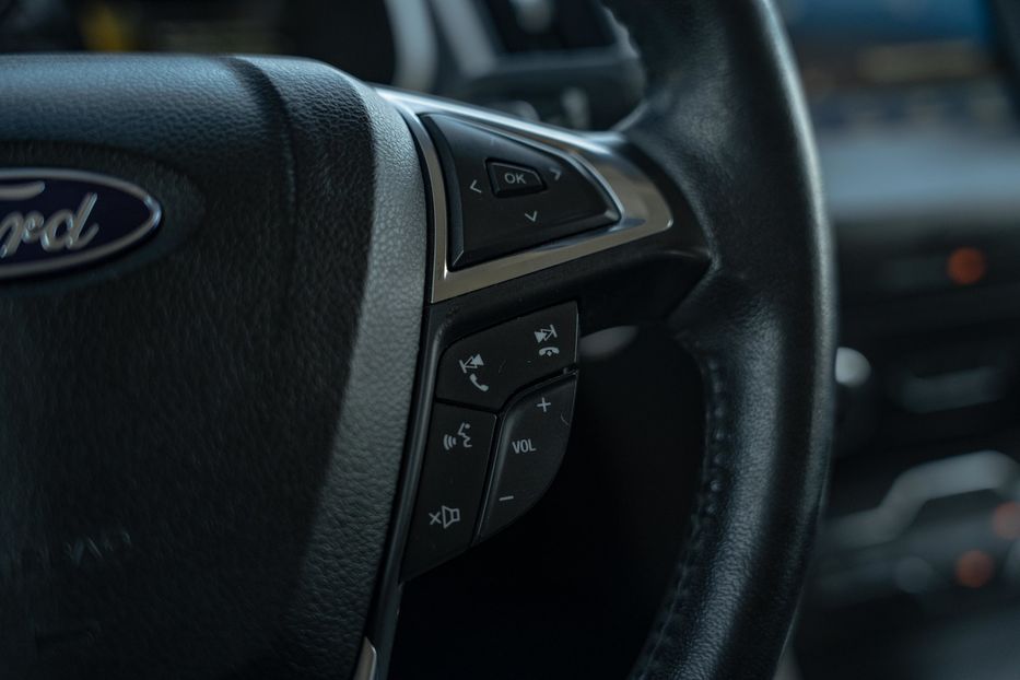 Продам Ford Edge SEL 2018 года в Черновцах