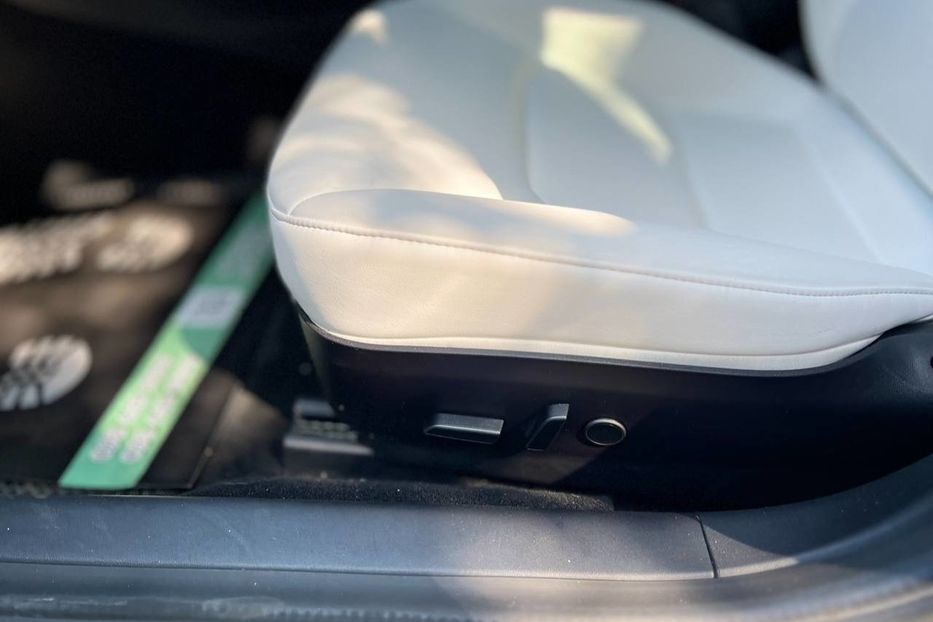 Продам Tesla Model 3 2021 года в Черновцах
