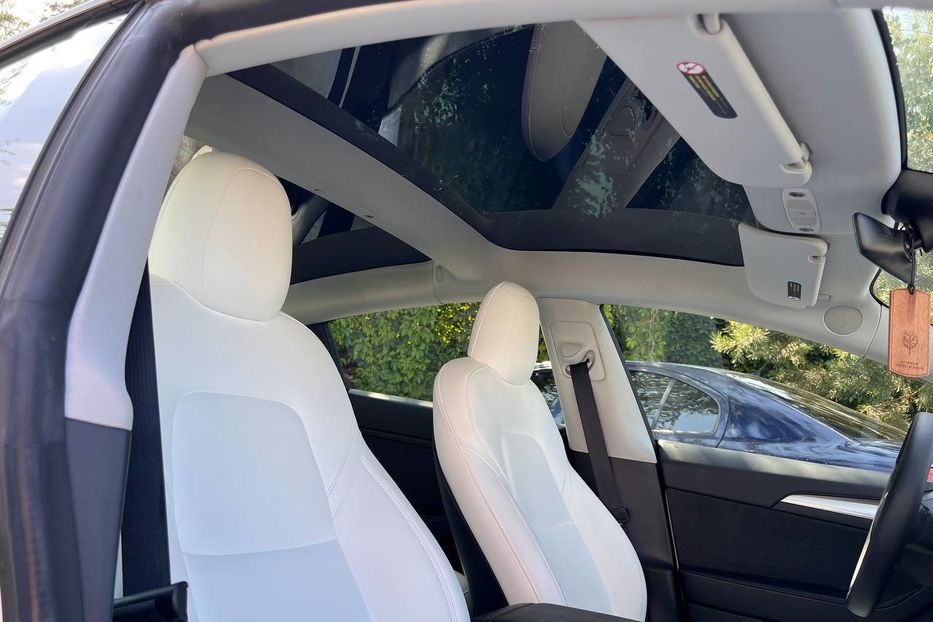 Продам Tesla Model 3 2021 года в Черновцах