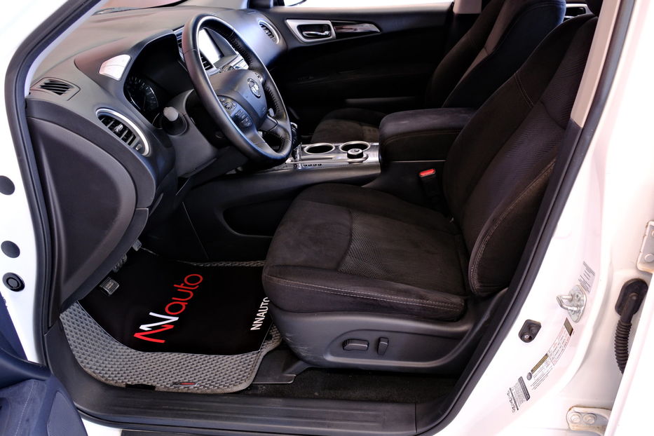 Продам Nissan Pathfinder 2015 года в Одессе