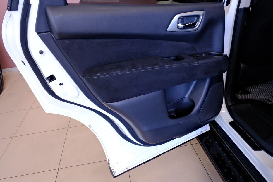 Продам Nissan Pathfinder 2015 года в Одессе
