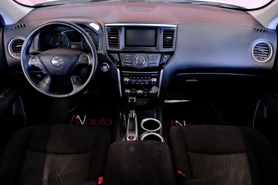 Продам Nissan Pathfinder 2015 года в Одессе