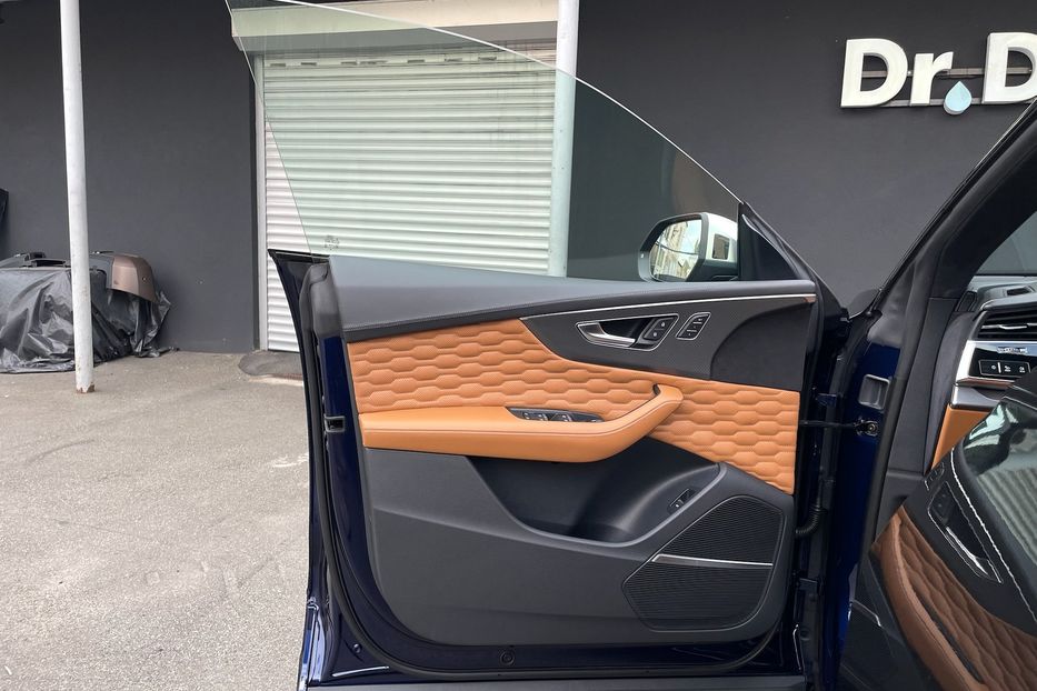 Продам Audi RS Q8 2020 года в Киеве
