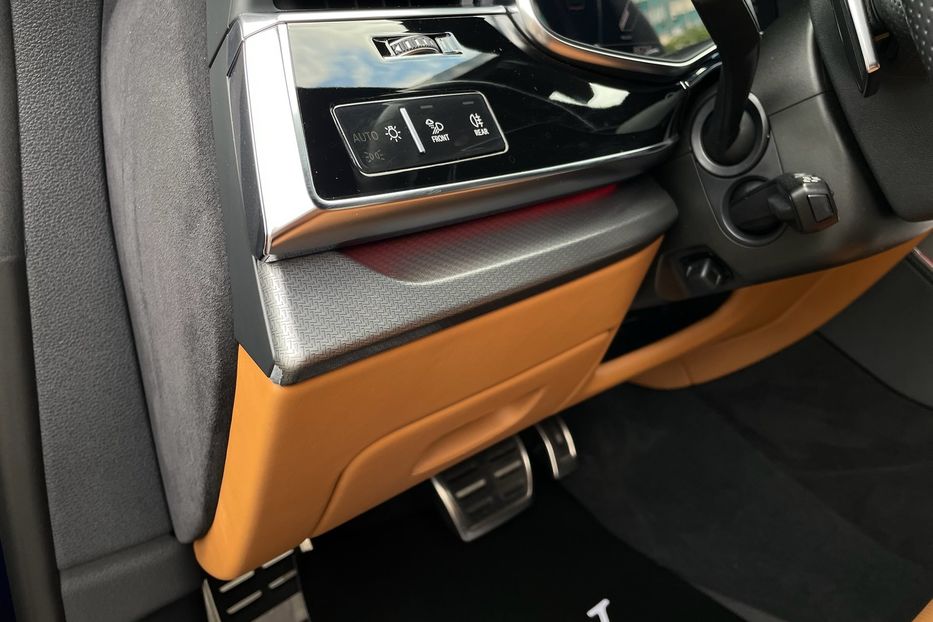 Продам Audi RS Q8 2020 года в Киеве