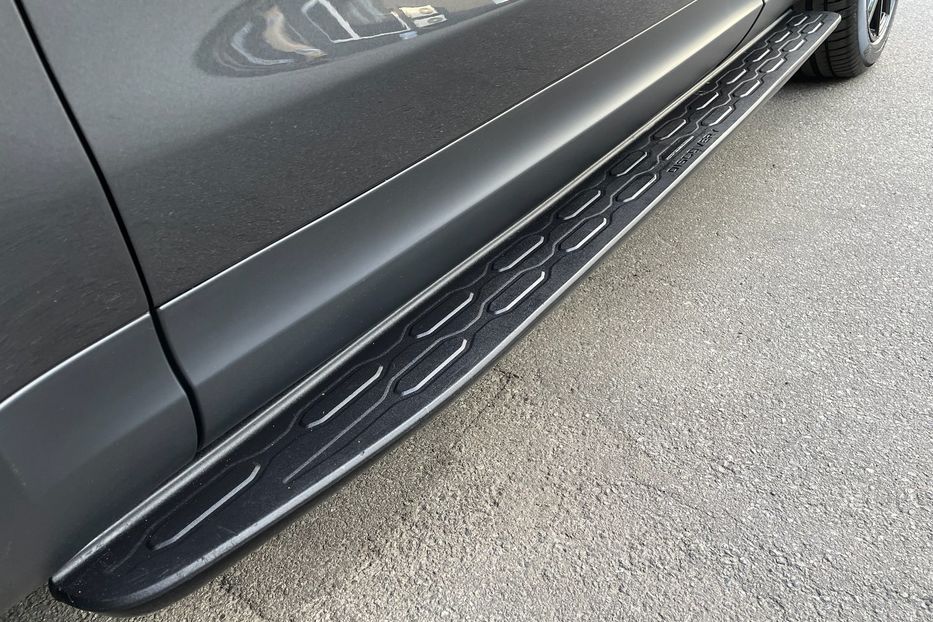 Продам Land Rover Discovery 2018 года в Киеве