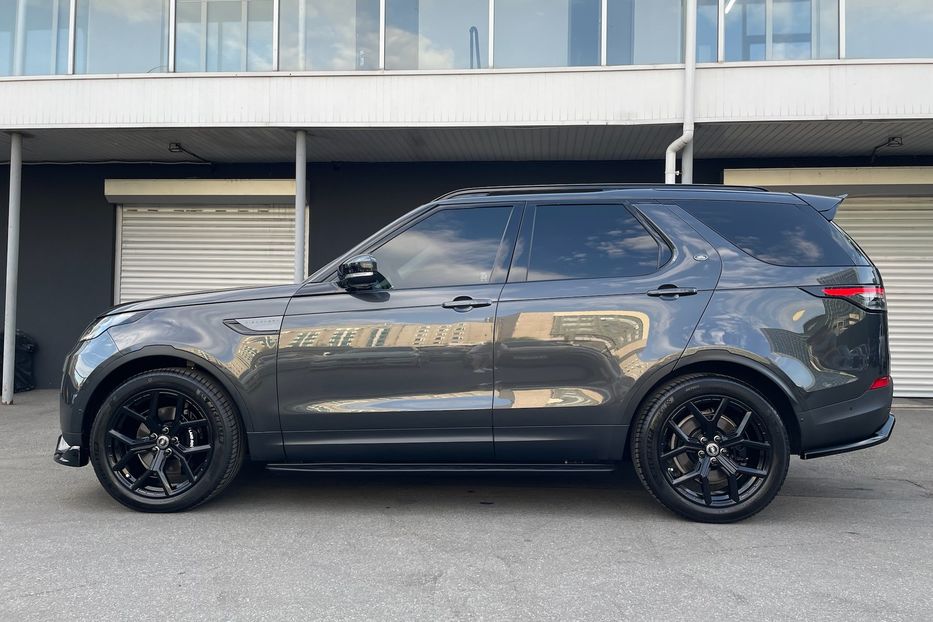 Продам Land Rover Discovery 2018 года в Киеве