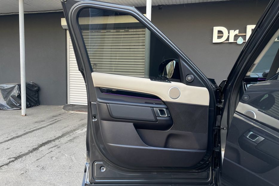 Продам Land Rover Discovery 2018 года в Киеве