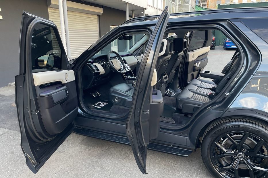 Продам Land Rover Discovery 2018 года в Киеве