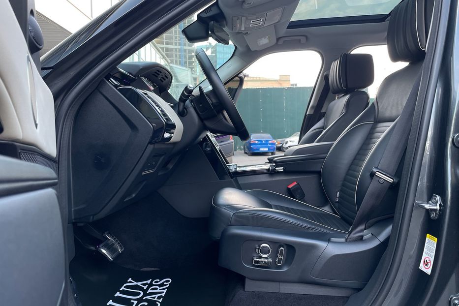 Продам Land Rover Discovery 2018 года в Киеве