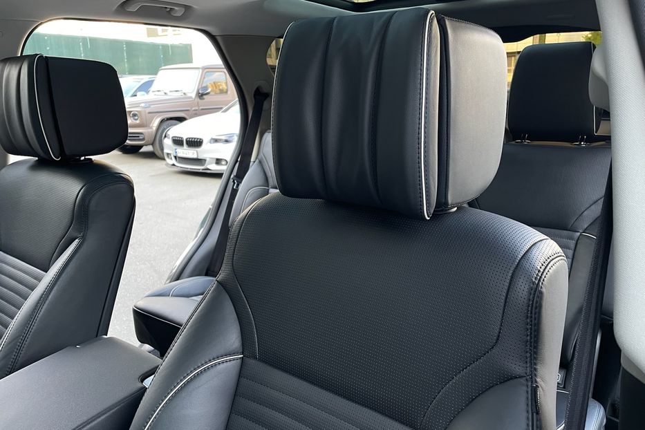 Продам Land Rover Discovery 2018 года в Киеве