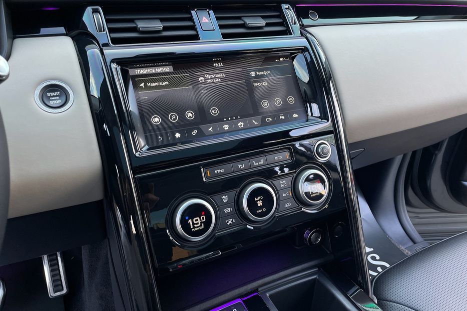 Продам Land Rover Discovery 2018 года в Киеве
