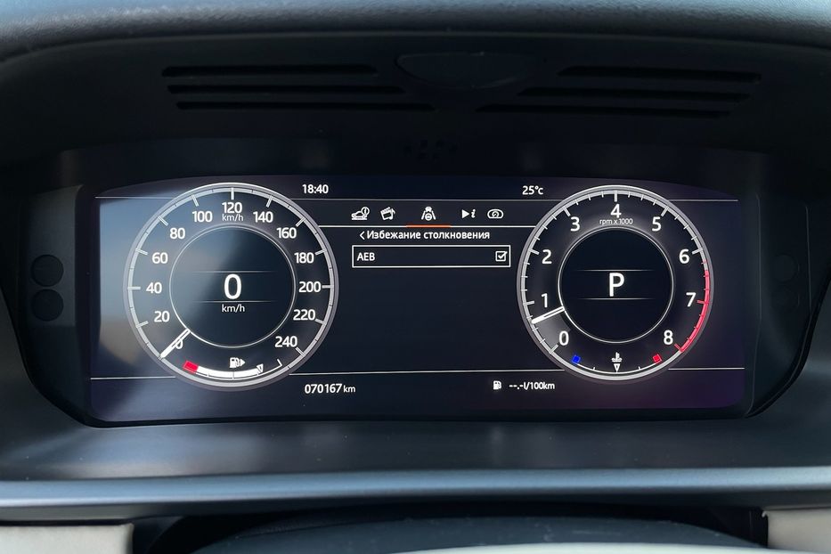 Продам Land Rover Discovery 2018 года в Киеве