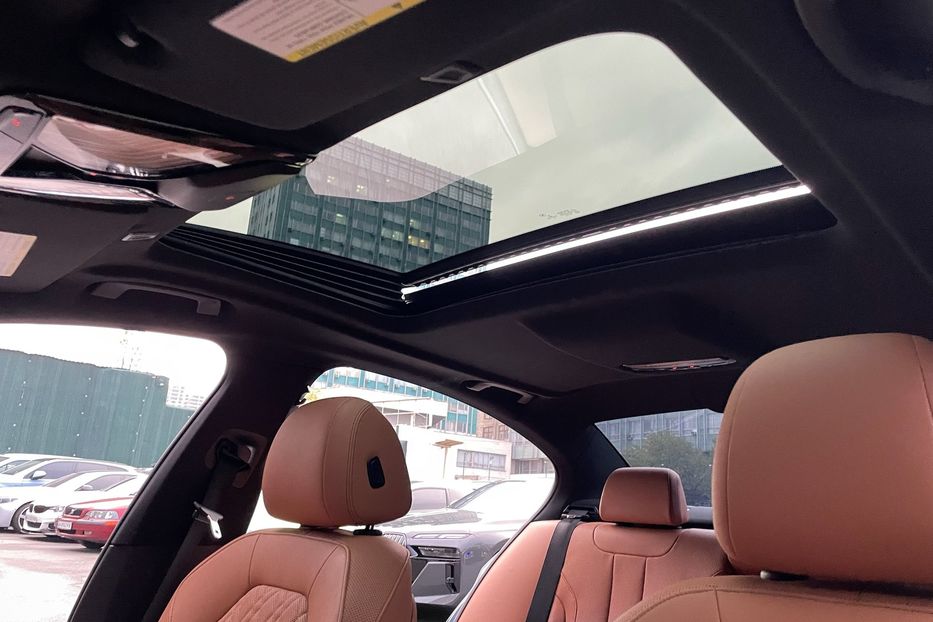 Продам BMW 530 e M package  2022 года в Киеве