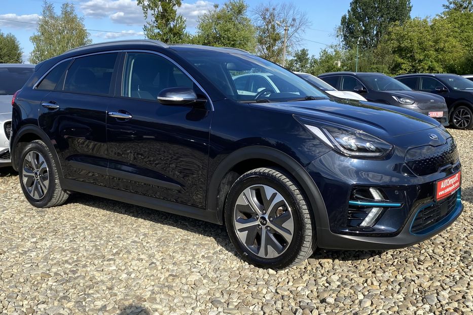 Продам Kia Niro 64 кВт Макс. комплектація 2020 года в Львове