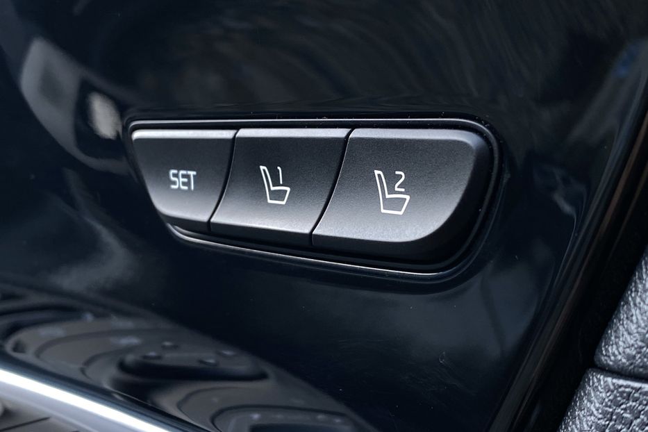 Продам Kia Niro 64 кВт Макс. комплектація 2020 года в Львове