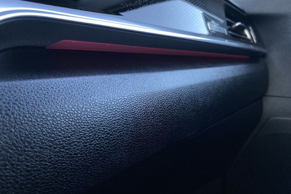 Продам Kia Niro 64 кВт Макс. комплектація 2020 года в Львове