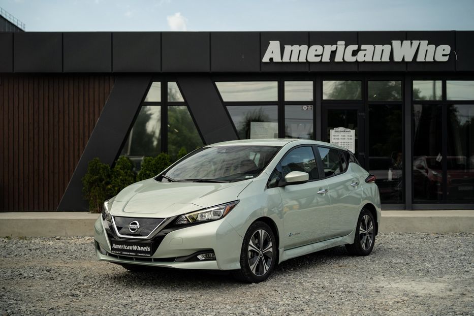 Продам Nissan Leaf SV 2018 года в Черновцах