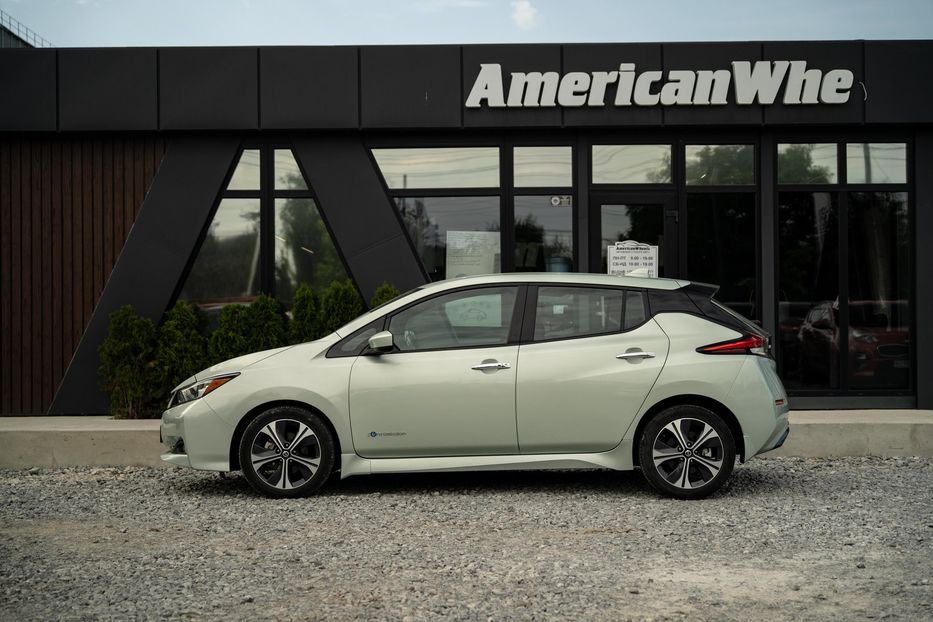 Продам Nissan Leaf SV 2018 года в Черновцах