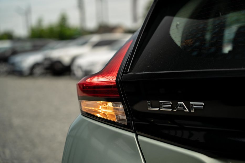 Продам Nissan Leaf SV 2018 года в Черновцах