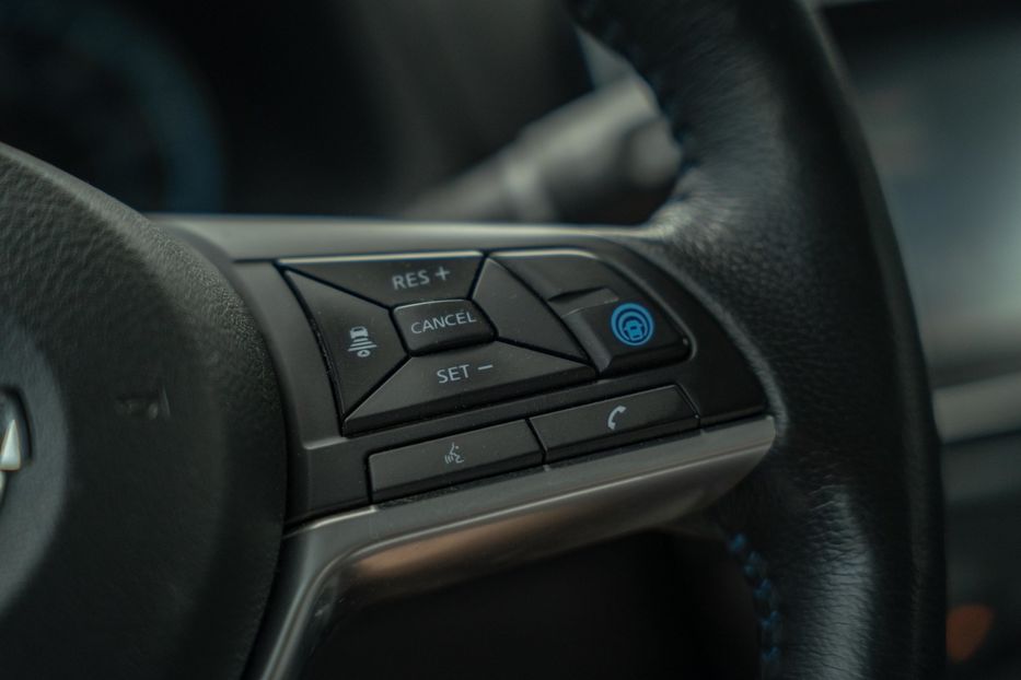 Продам Nissan Leaf SV 2018 года в Черновцах