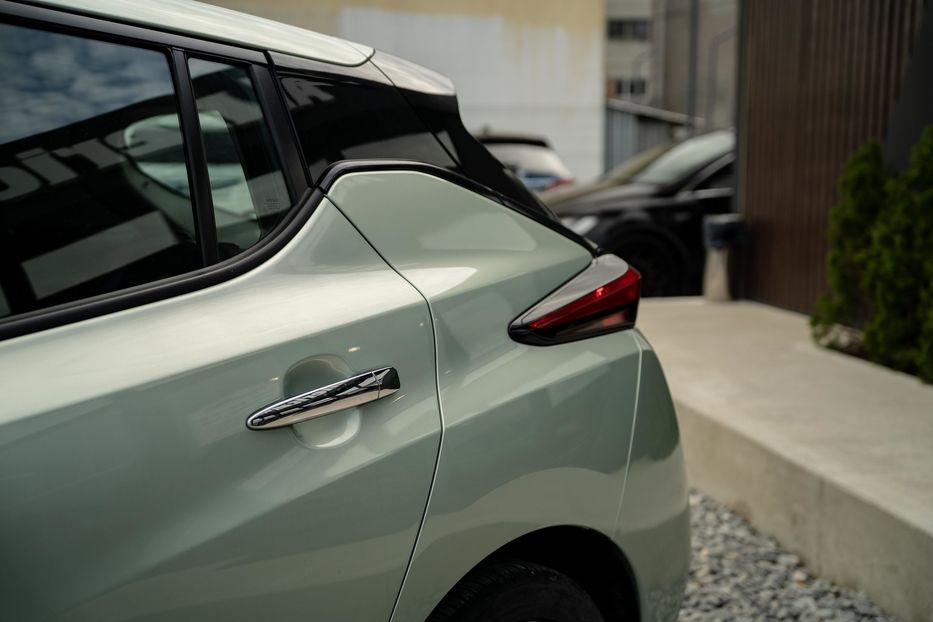 Продам Nissan Leaf SV 2018 года в Черновцах