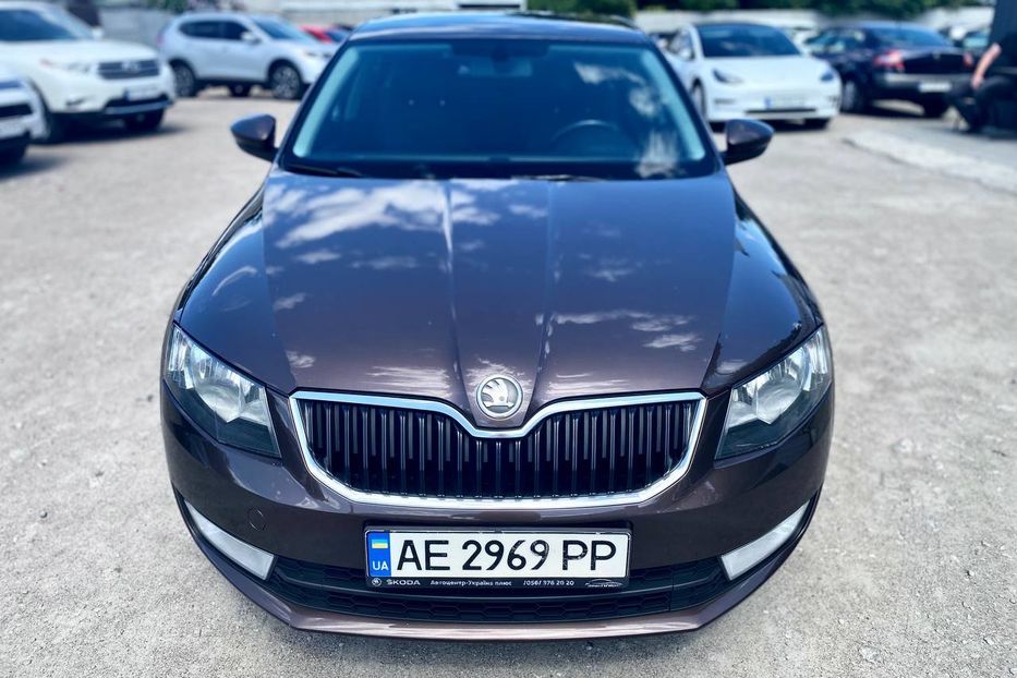 Продам Skoda Octavia 2013 года в Днепре