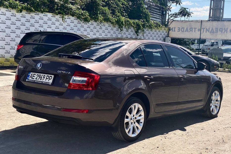 Продам Skoda Octavia 2013 года в Днепре