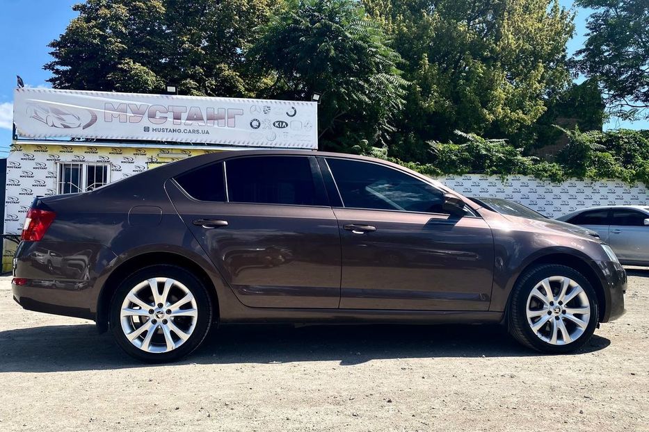 Продам Skoda Octavia 2013 года в Днепре